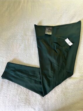 GAP Dark Green High-Rise Leggings with Pocket            NWT Size L